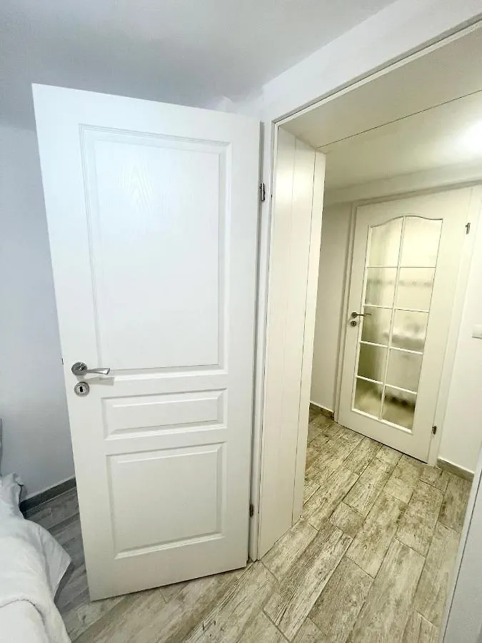 Temple 3 Apartment Bucharest