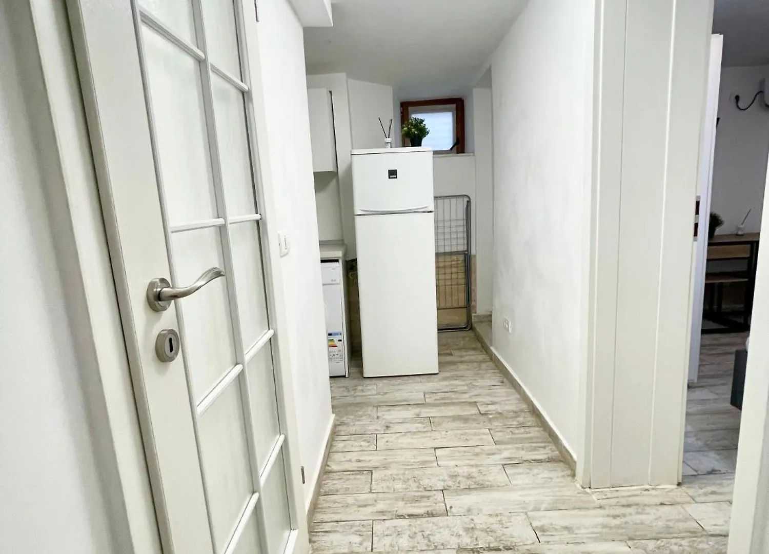 Temple 3 Apartment Bucharest 0*,  Romania